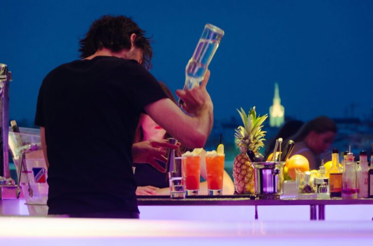 Transform Your Corporate Event with a Mobile Cocktail Bar